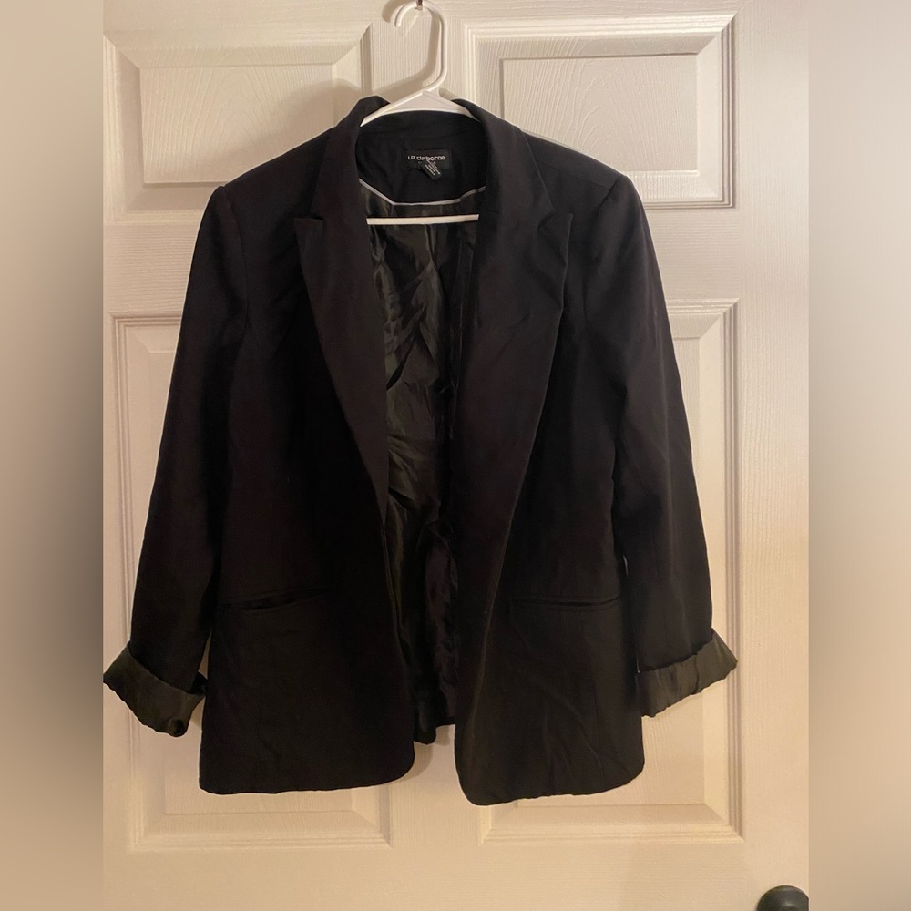 Liz Claiborne. Black fully lined blazer. Size 16.